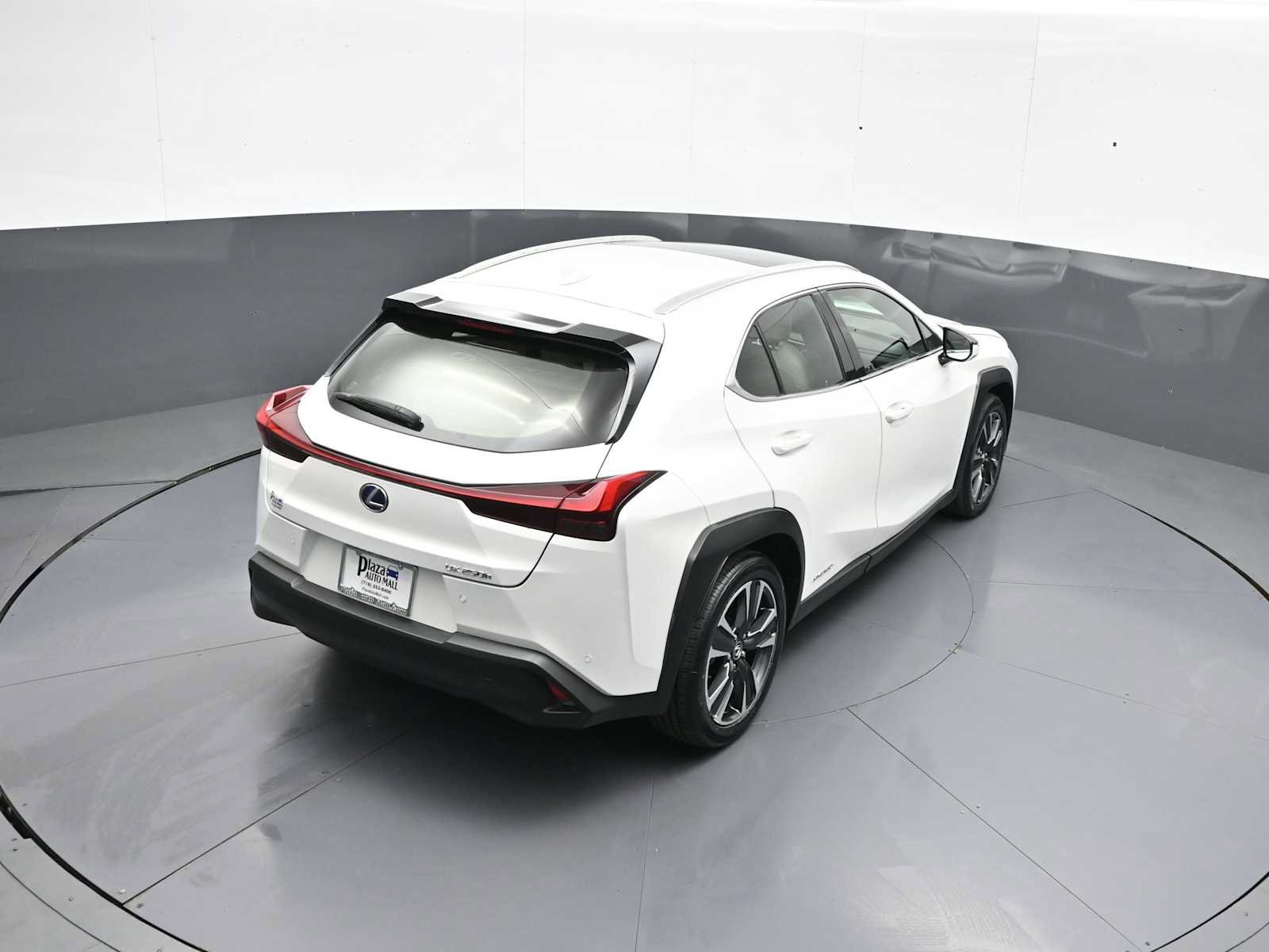 Used 2021 Lexus UX 250h w/ Premium Package AWD/4WD image 39