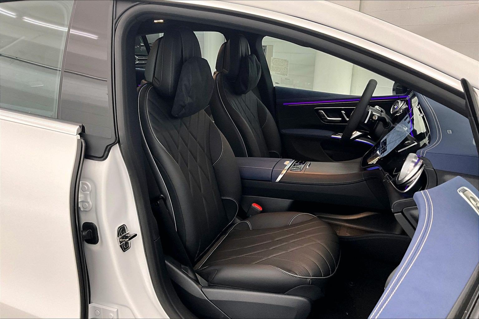 New 2026 Mercedes-Benz EQS 580 4MATIC Sedan image 5