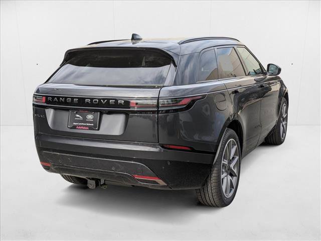 New 2025 Land Rover Range Rover Velar Dynamic SE image 2