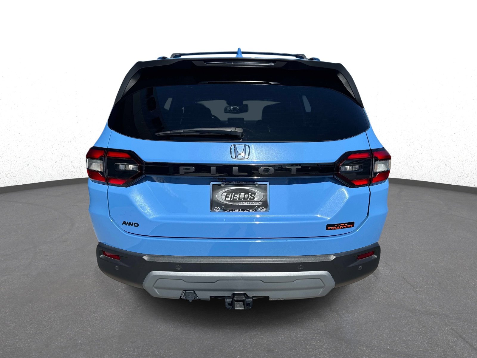 Used 2023 Honda Pilot TrailSport image 4