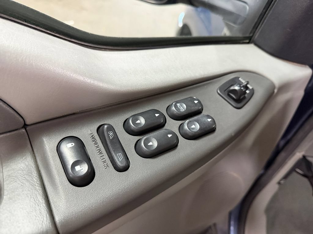 Used 2004 Ford F350 XLT AWD/4WD image 26