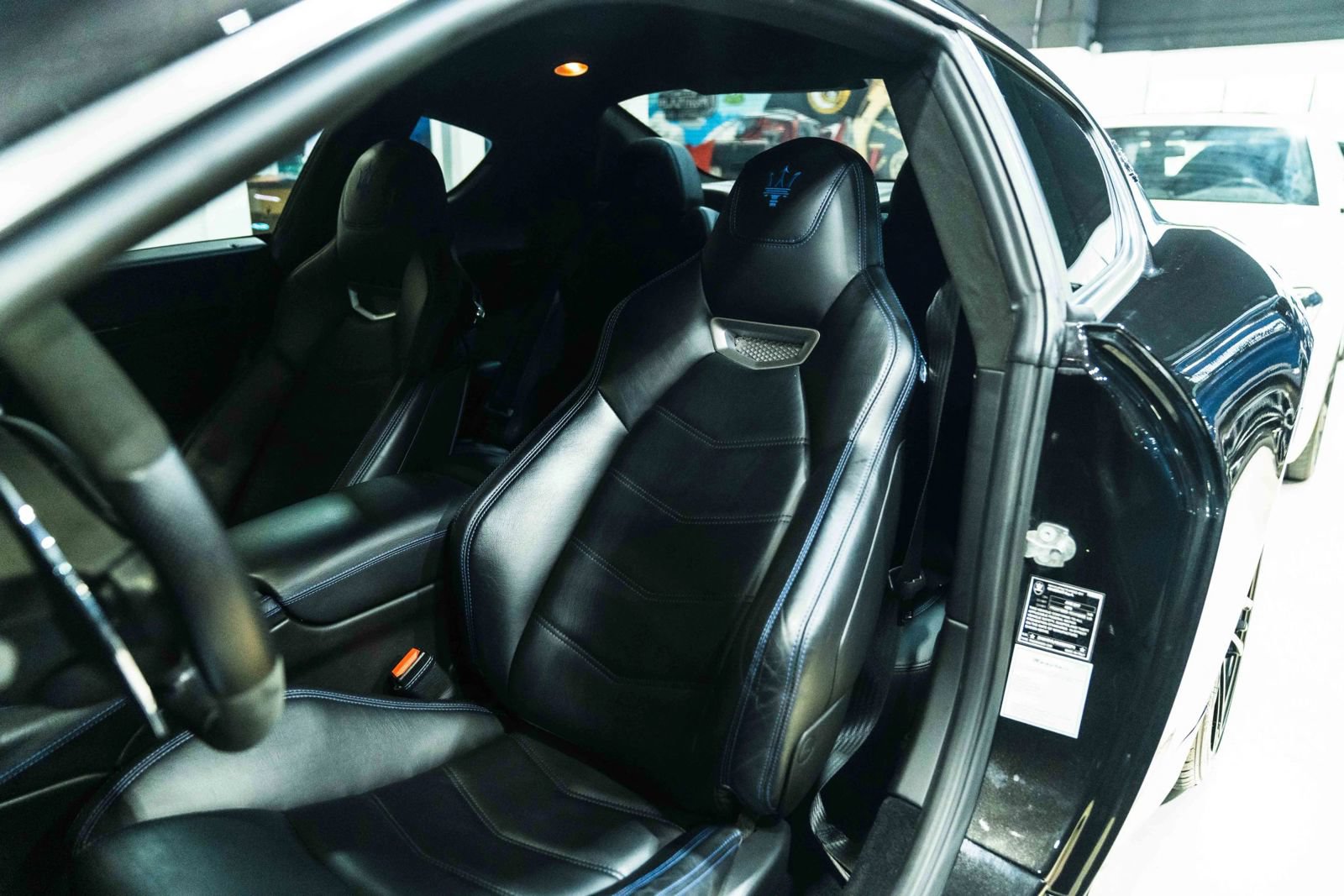 Used 2018 Maserati GranTurismo MC RWD image 12