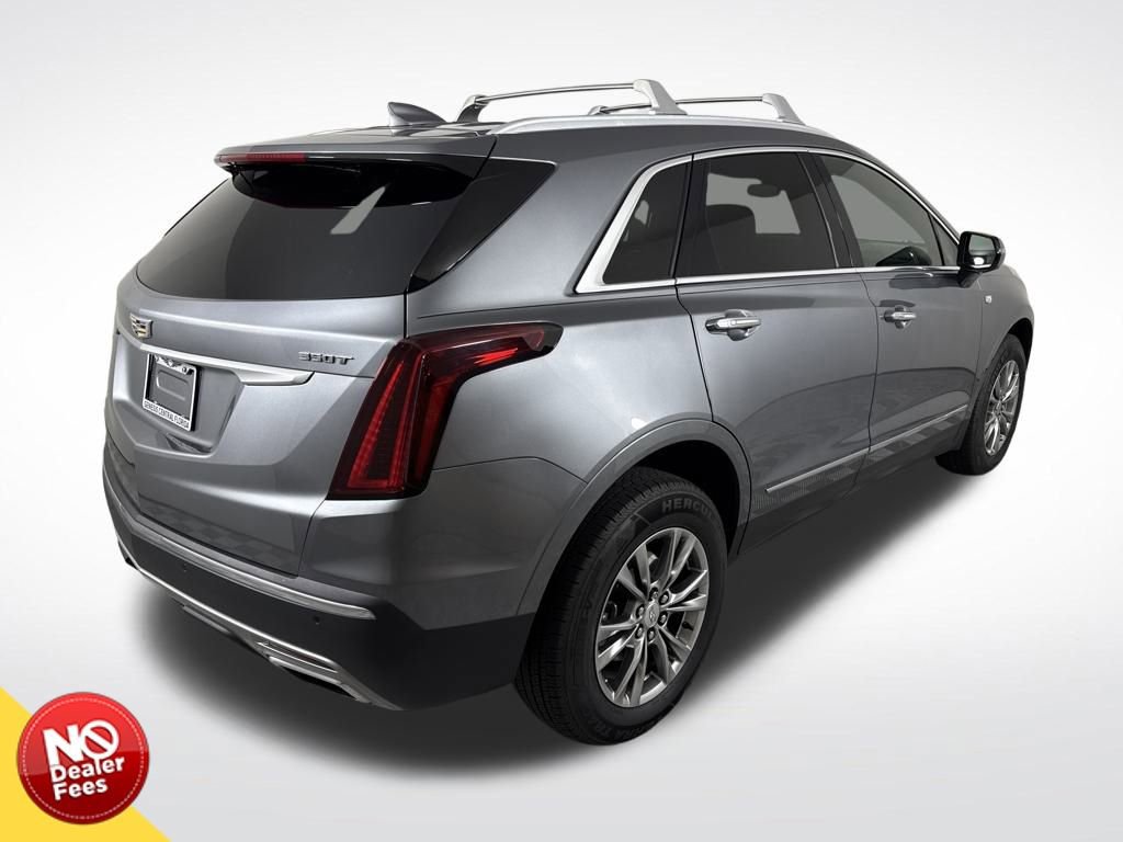 Used 2021 Cadillac XT5 Premium Luxury image 3