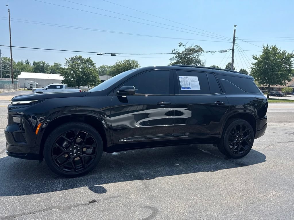 Used 2024 Chevrolet Traverse RS w/ LPO, Floor Liner Package AWD/4WD image 4