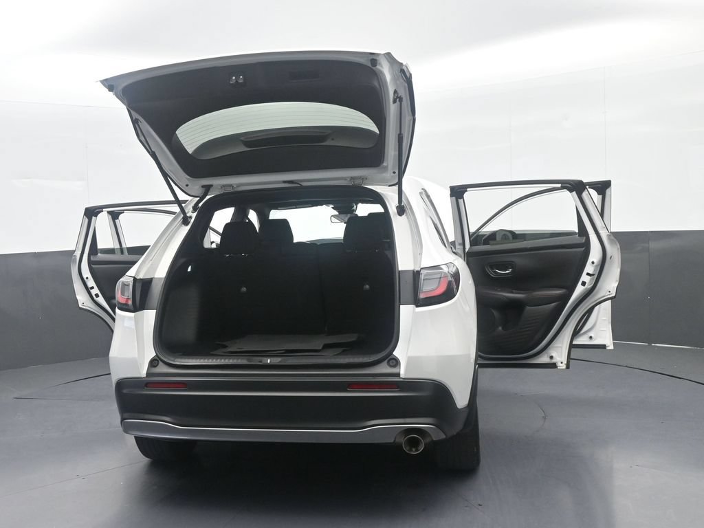 Used 2025 Honda HR-V Sport image 74