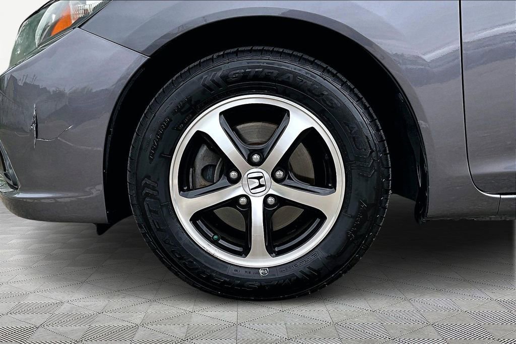 Used 2015 Honda Civic SE image 9