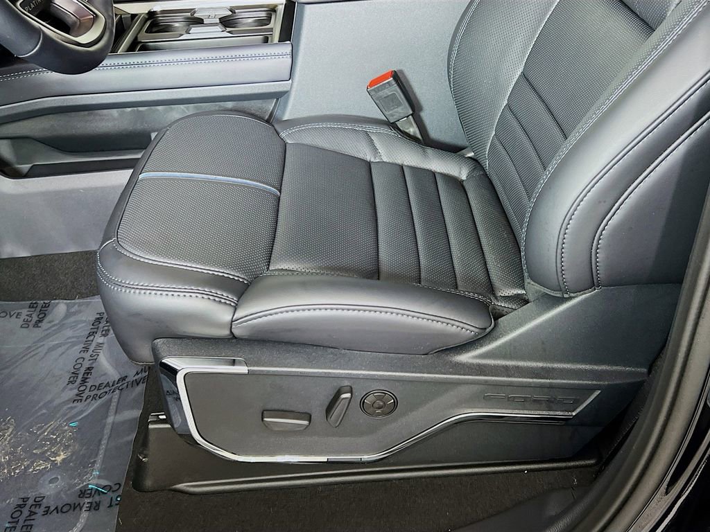 New 2026 Ford F350 Platinum image 23