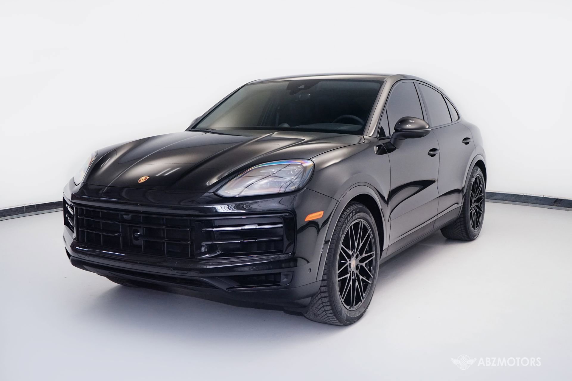 Used 2026 Porsche Cayenne Coupe w/ Premium Package Plus AWD/4WD image 2