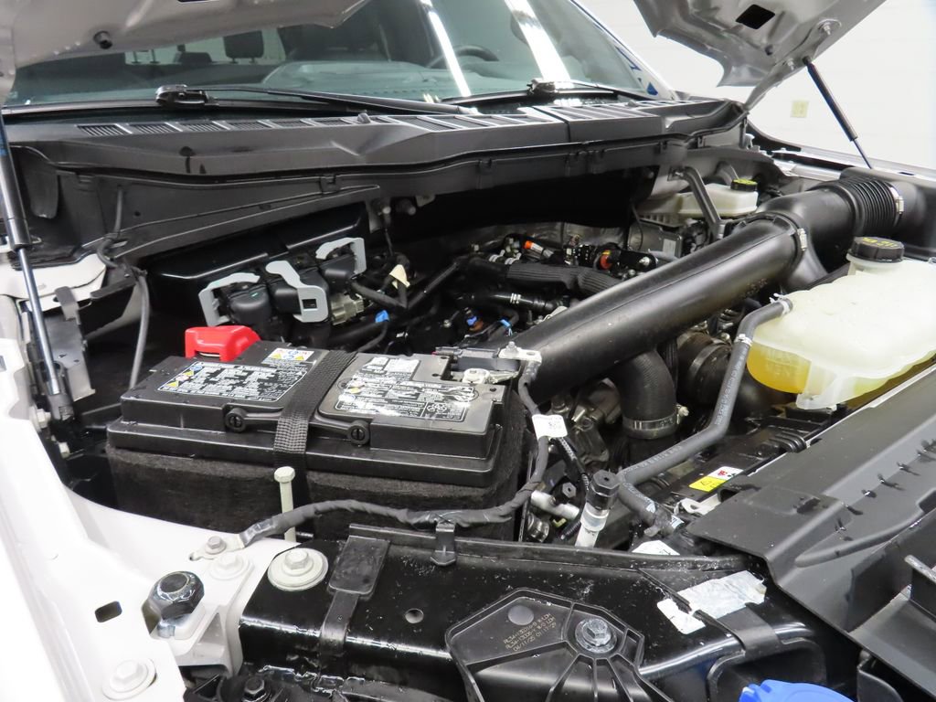 Used 2025 Ford F150 Lariat AWD/4WD image 29