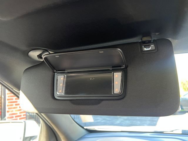 Used 2023 Chevrolet Traverse LT AWD/4WD image 25