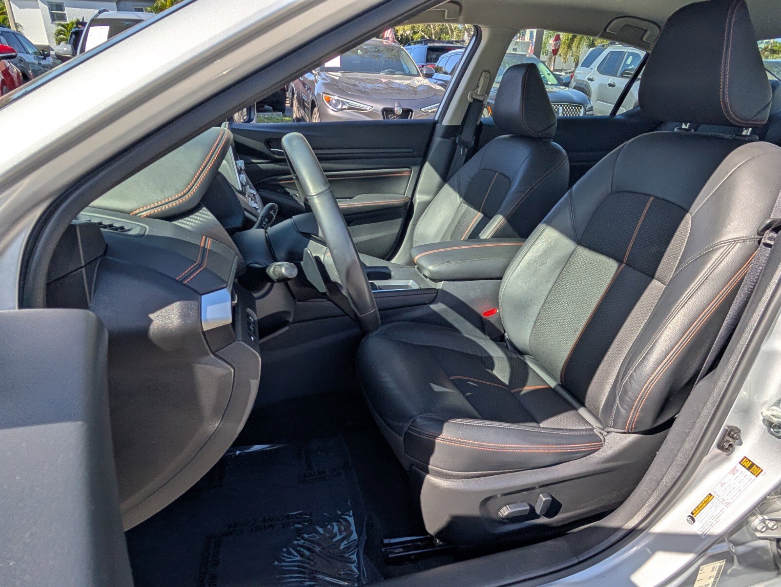 Certified 2021 Nissan Altima 2.5 SR FWD image 10