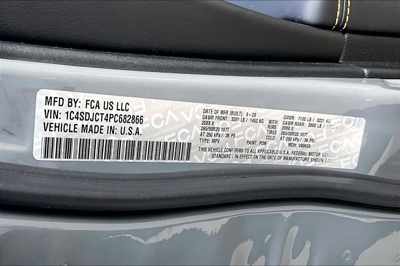 Used 2023 Dodge Durango R/T AWD/4WD image 36