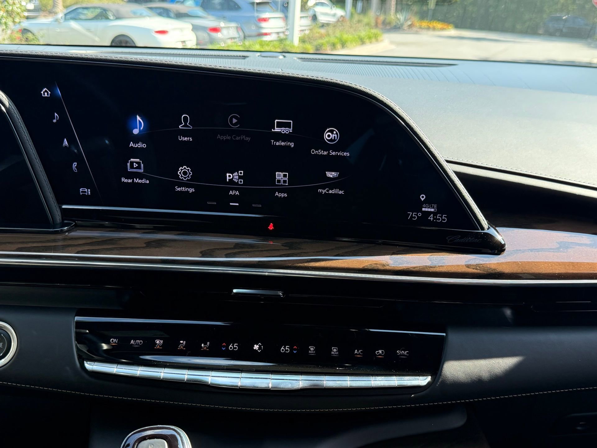 Used 2023 Cadillac Escalade Sport Platinum RWD image 40