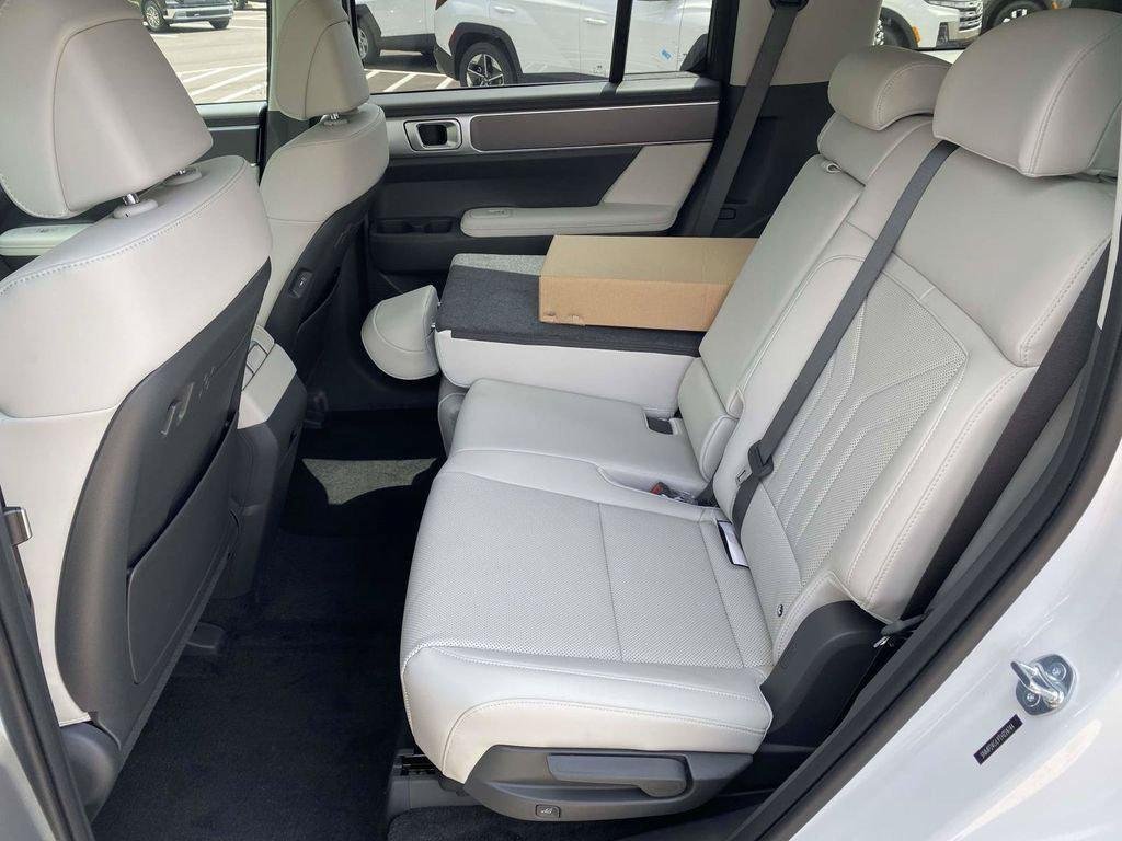 New 2026 Hyundai Santa Fe SEL FWD image 57
