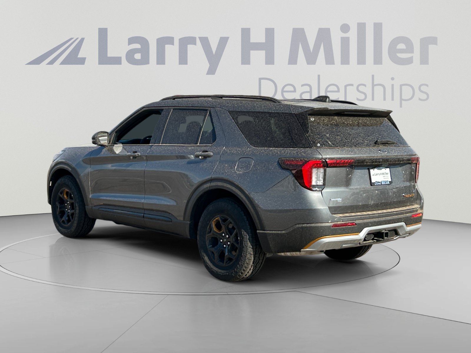 New 2026 Ford Explorer Tremor w/ Tremor Ultimate Package AWD/4WD image 3