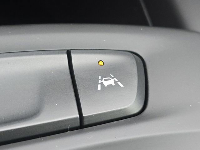 New 2026 Chevrolet Trax RS w/ Driver Confidence Package FWD image 30