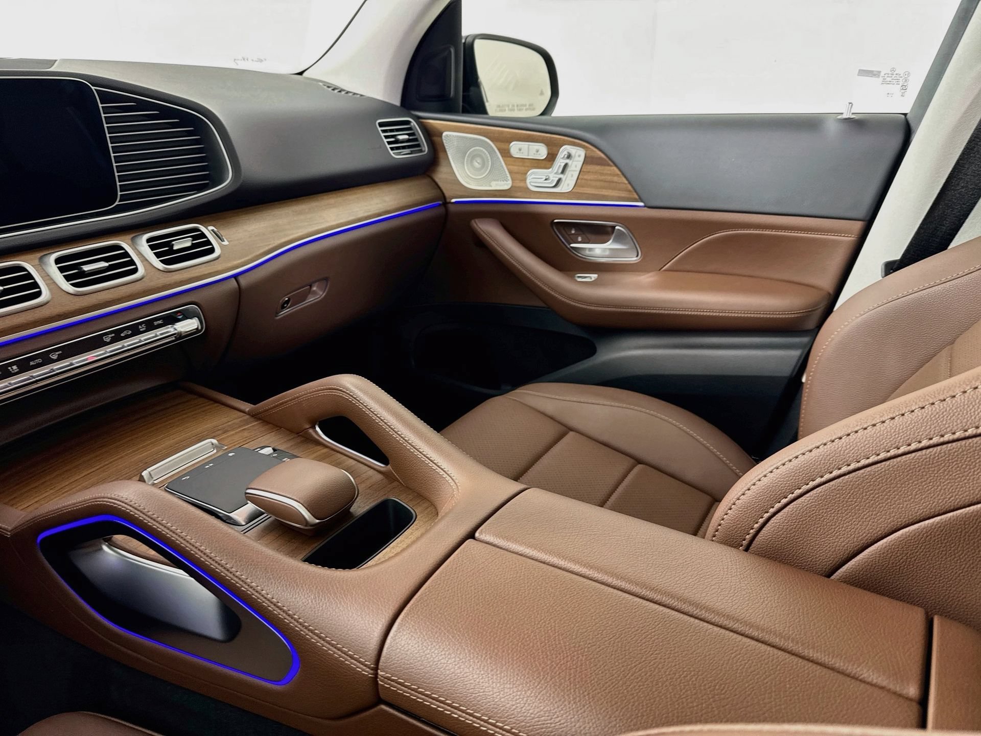 Certified 2025 Mercedes-Benz GLE 350 4MATIC image 26