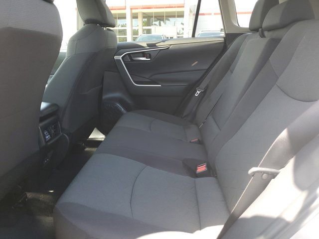 Used 2023 Toyota RAV4 XLE image 8