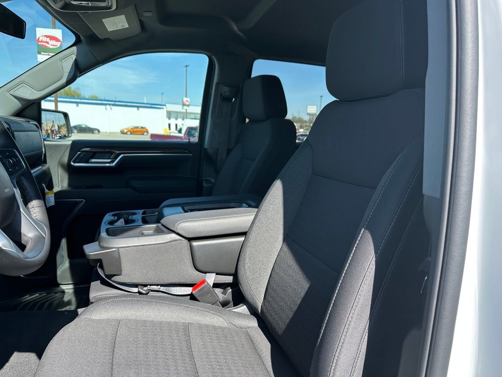 Certified 2026 Chevrolet Silverado 1500 RST AWD/4WD image 23