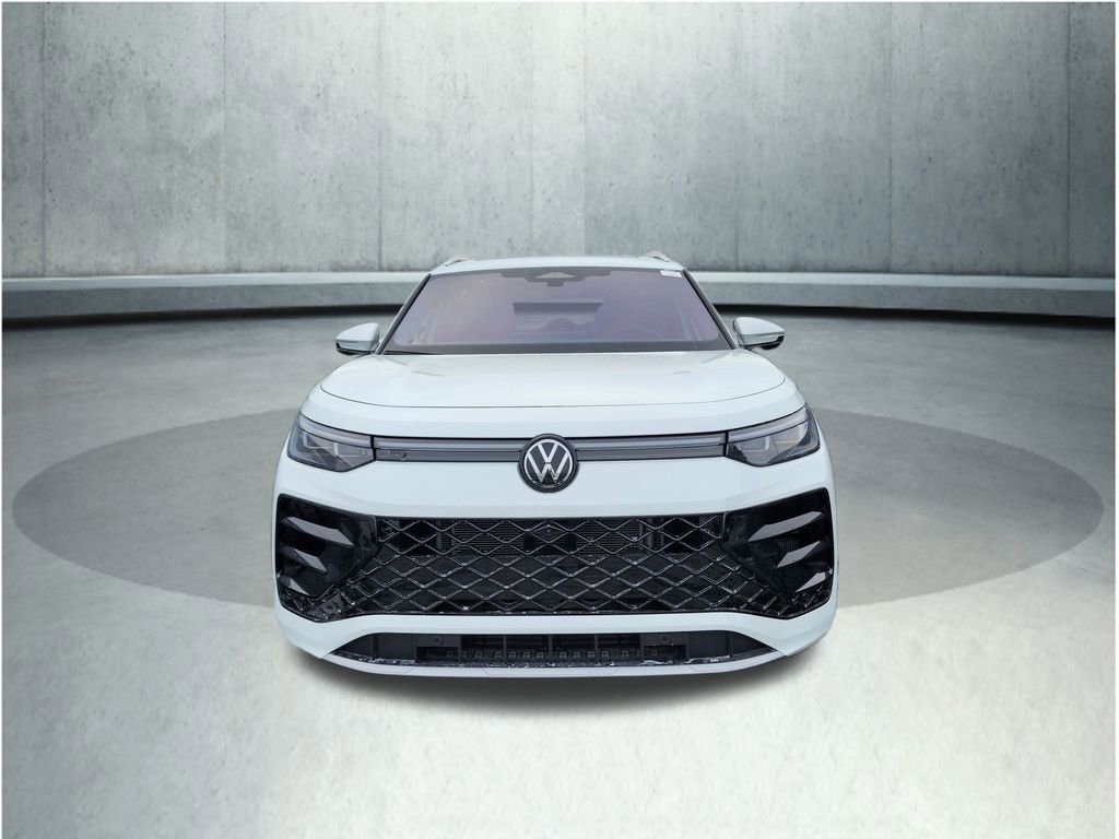 New 2026 Volkswagen Tiguan SEL R-Line image 2