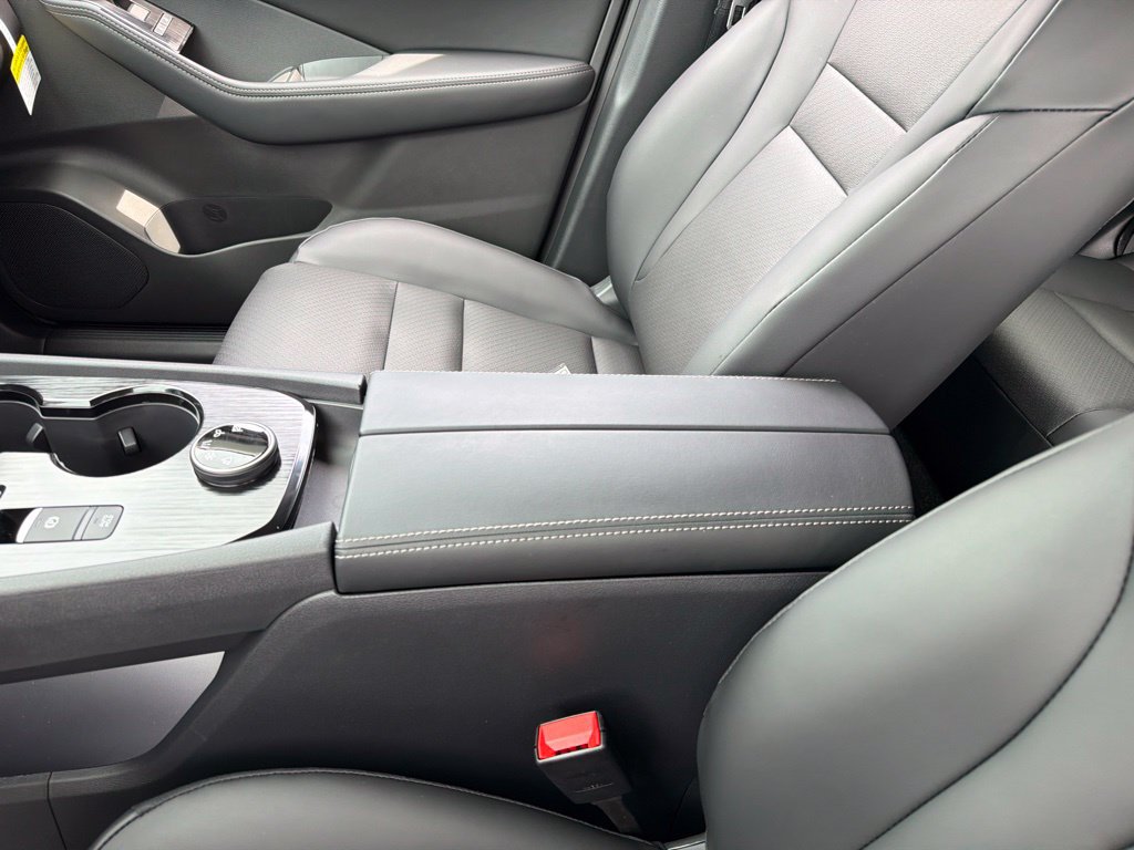 New 2026 Nissan Rogue Dark Armor AWD/4WD image 11