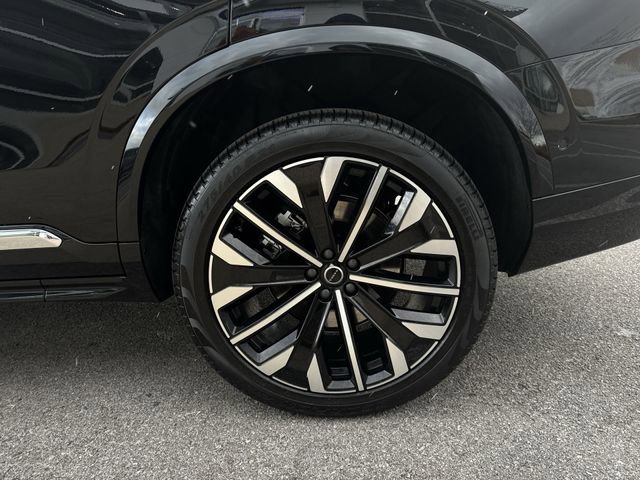 New 2026 Volvo XC90 B6 Plus w/ Protection Package Premier AWD/4WD image 34