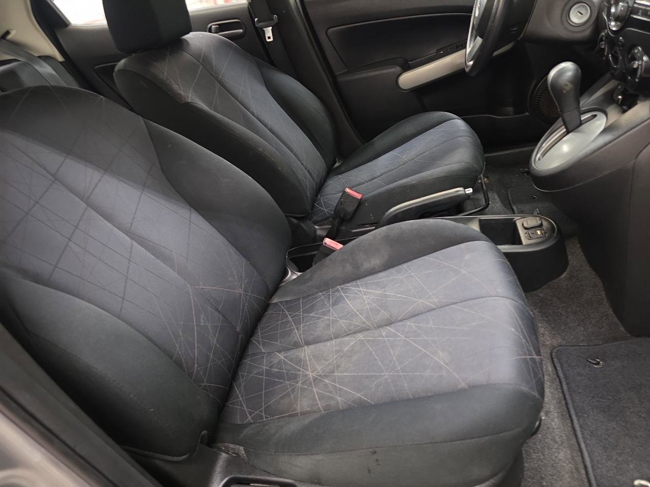 Used 2014 MAZDA MAZDA2 Sport image 44
