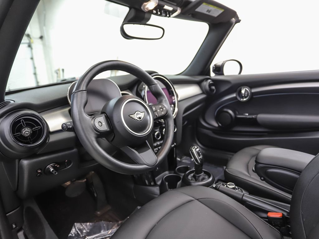 Used 2024 MINI Cooper Convertible image 10