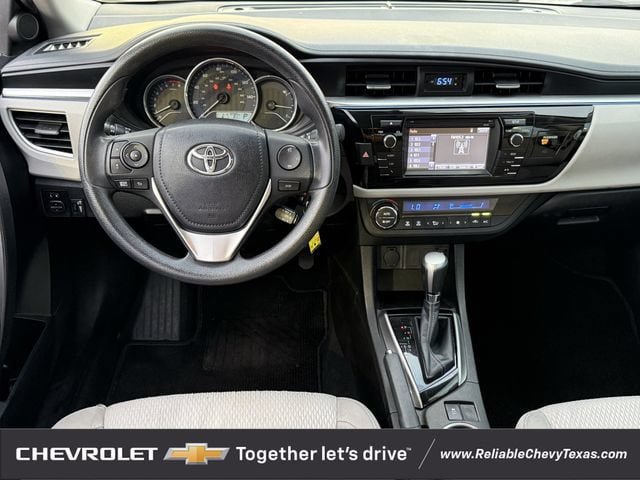 Used 2014 Toyota Corolla LE FWD image 12