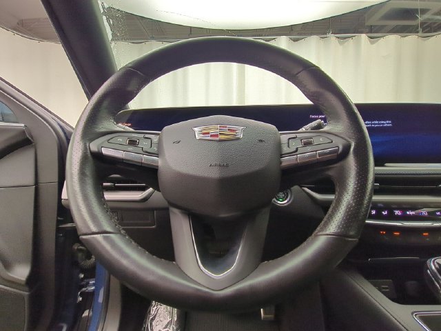 Certified 2024 Cadillac XT4 Sport w/ Cold Weather Package AWD/4WD image 10