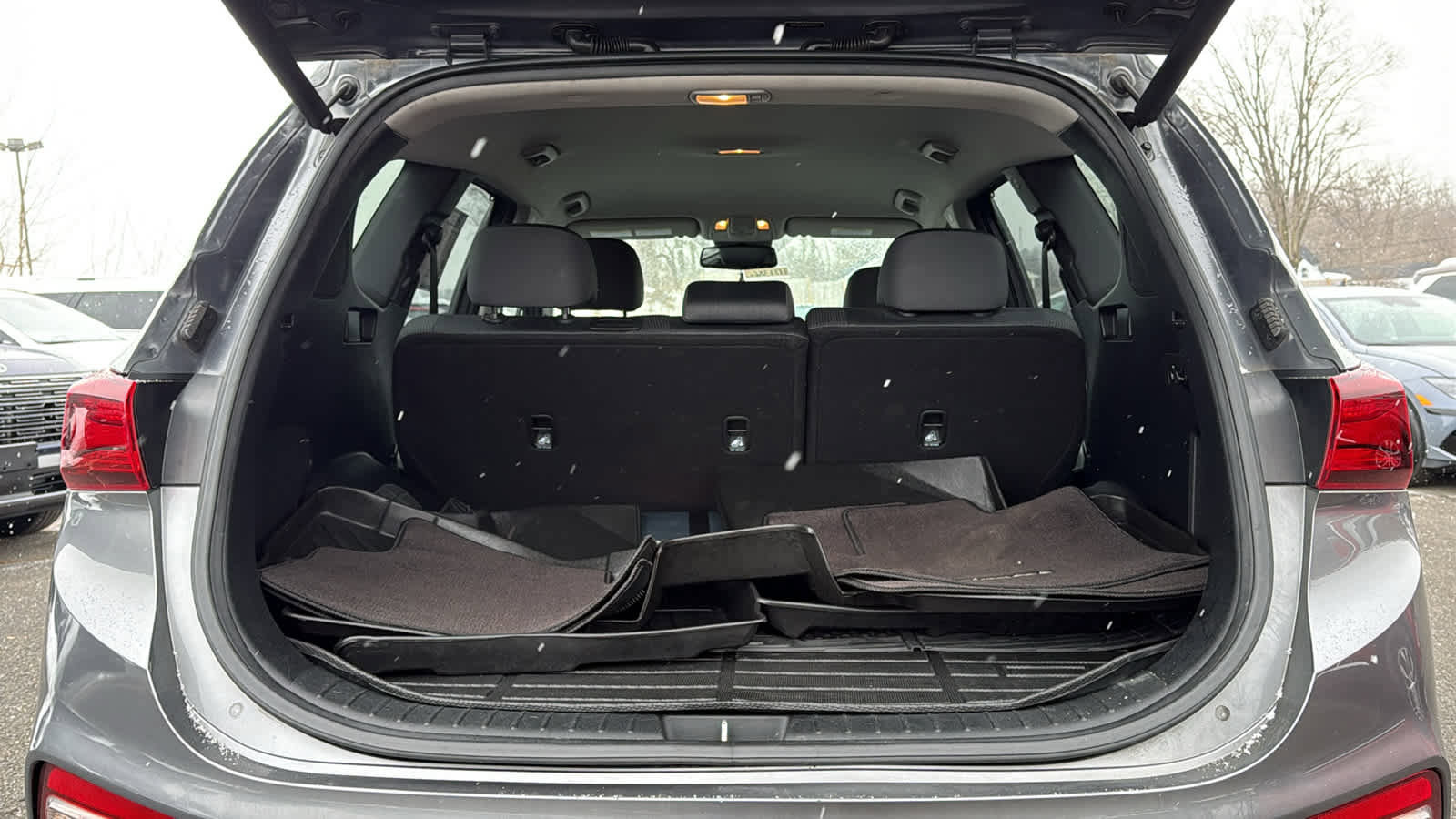 Used 2019 Hyundai Santa Fe SEL image 27