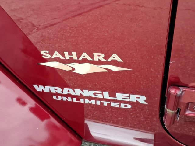 Used 2013 Jeep Wrangler Unlimited Sahara w/ Mopar Chrome Edition Group image 17