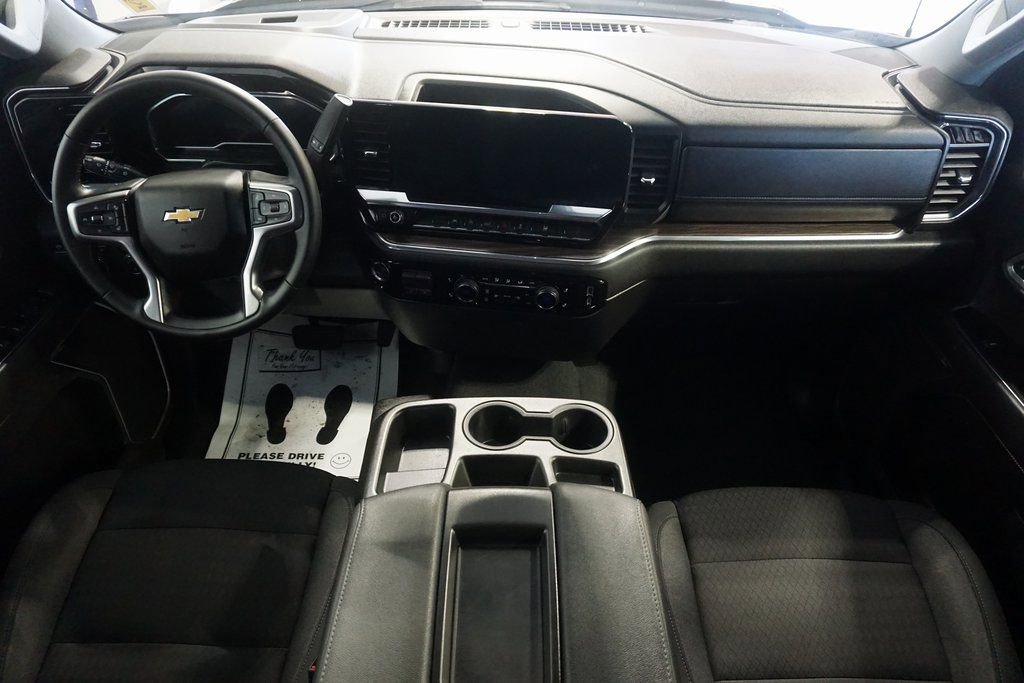 Used 2025 Chevrolet Silverado 1500 LT image 28