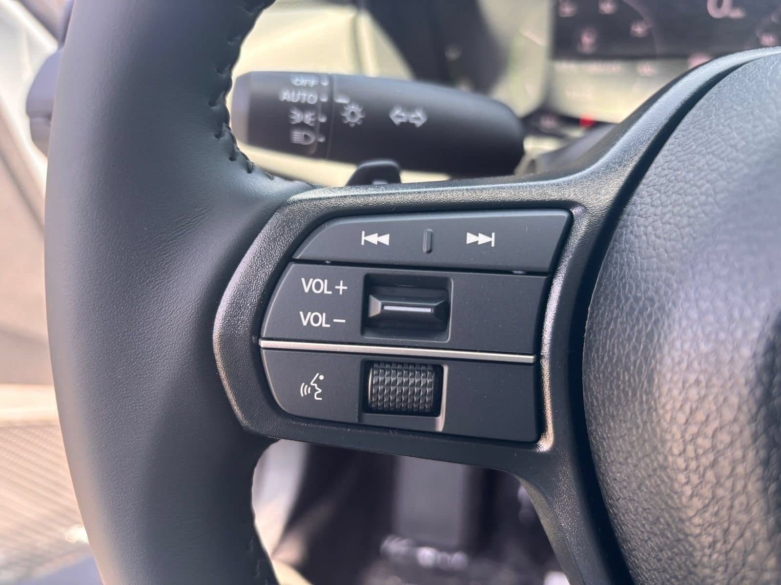 New 2026 Honda Accord EX-L image 12