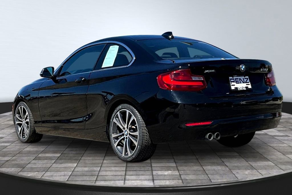 Used 2017 BMW 230i xDrive Coupe image 4