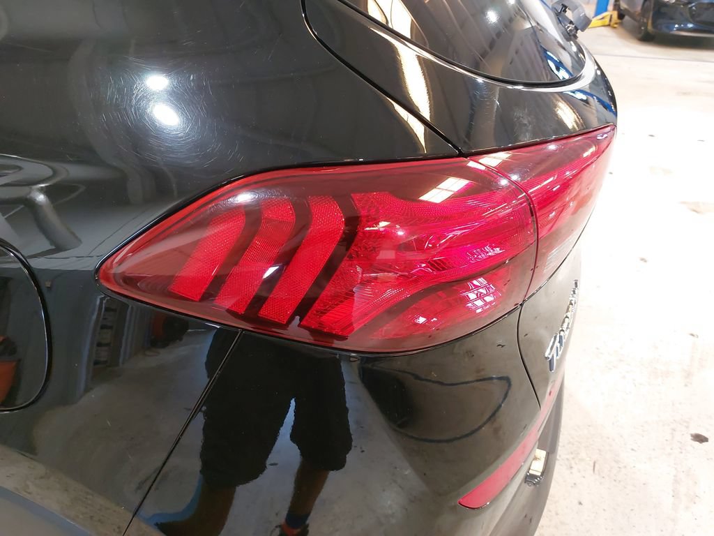 Used 2020 Hyundai Tucson SE AWD/4WD image 36