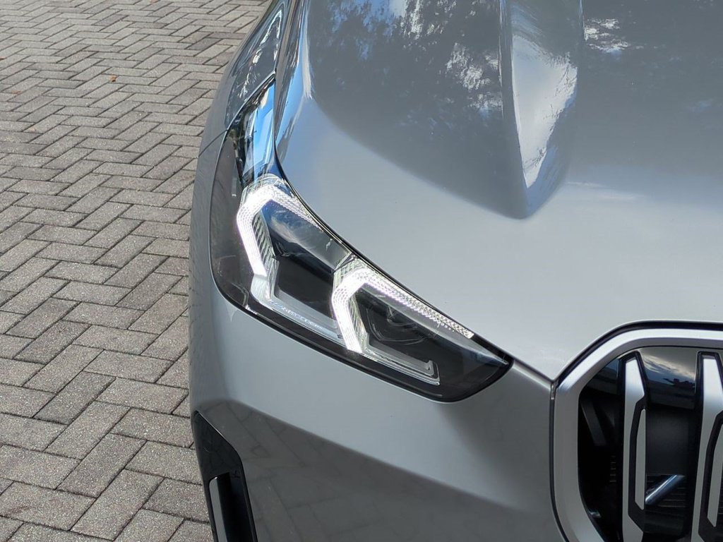 New 2027 BMW X1 xDrive28i AWD/4WD image 10