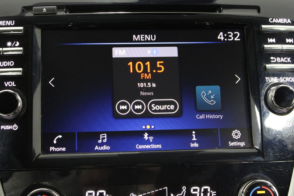 Used 2023 Nissan Murano SV image 43