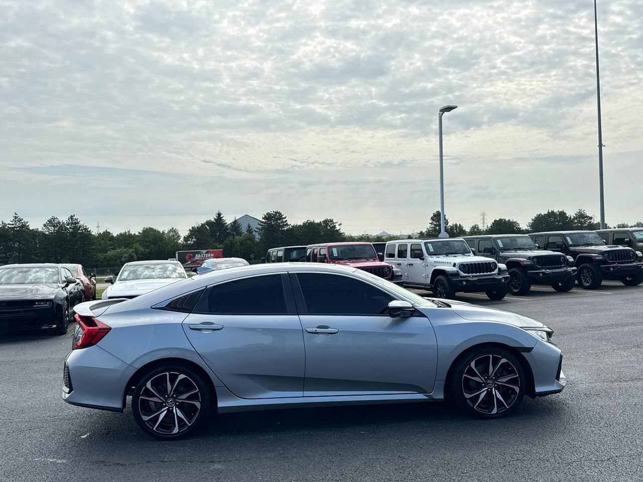 Used 2017 Honda Civic Si image 2