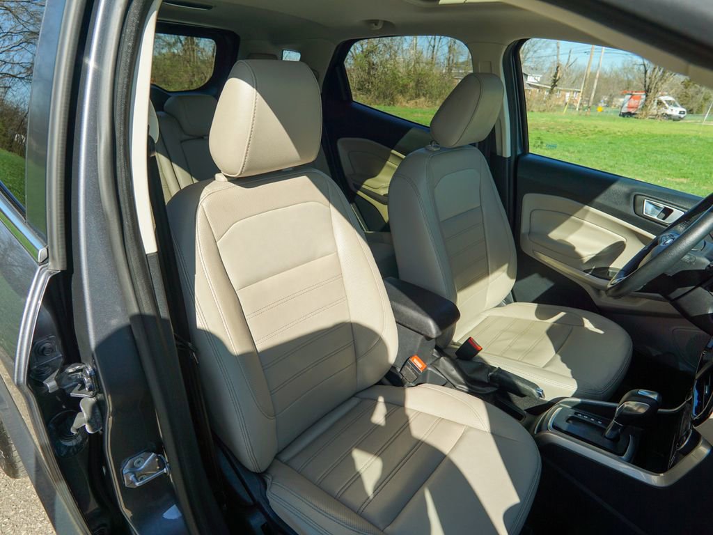 Used 2019 Ford EcoSport Titanium FWD image 26