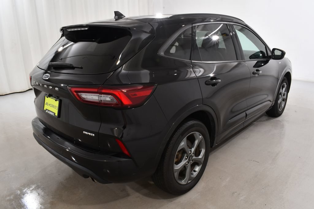 Used 2024 Ford Escape ST-Line w/ Tech Pack #1 AWD/4WD image 11