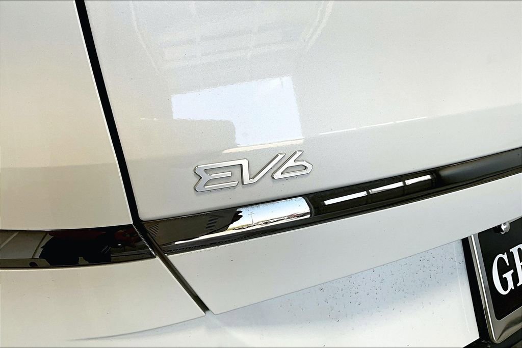 Used 2023 Kia EV6 GT image 39