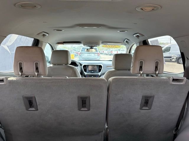 Used 2018 GMC Acadia SLE image 29