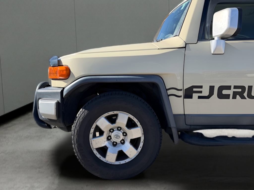 Used 2008 Toyota FJ Cruiser 4WD image 12