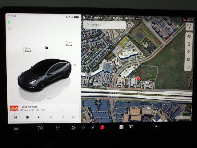 Used 2023 Tesla Model 3 RWD image 24