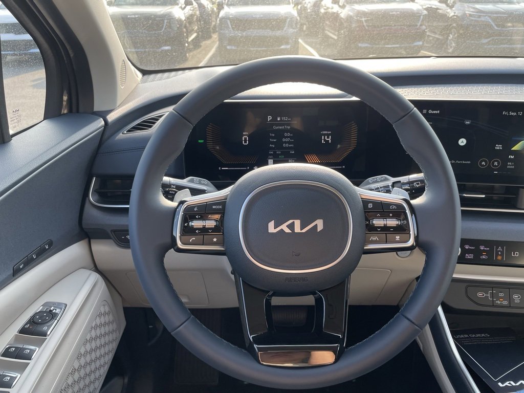 New 2026 Kia Carnival EX image 11