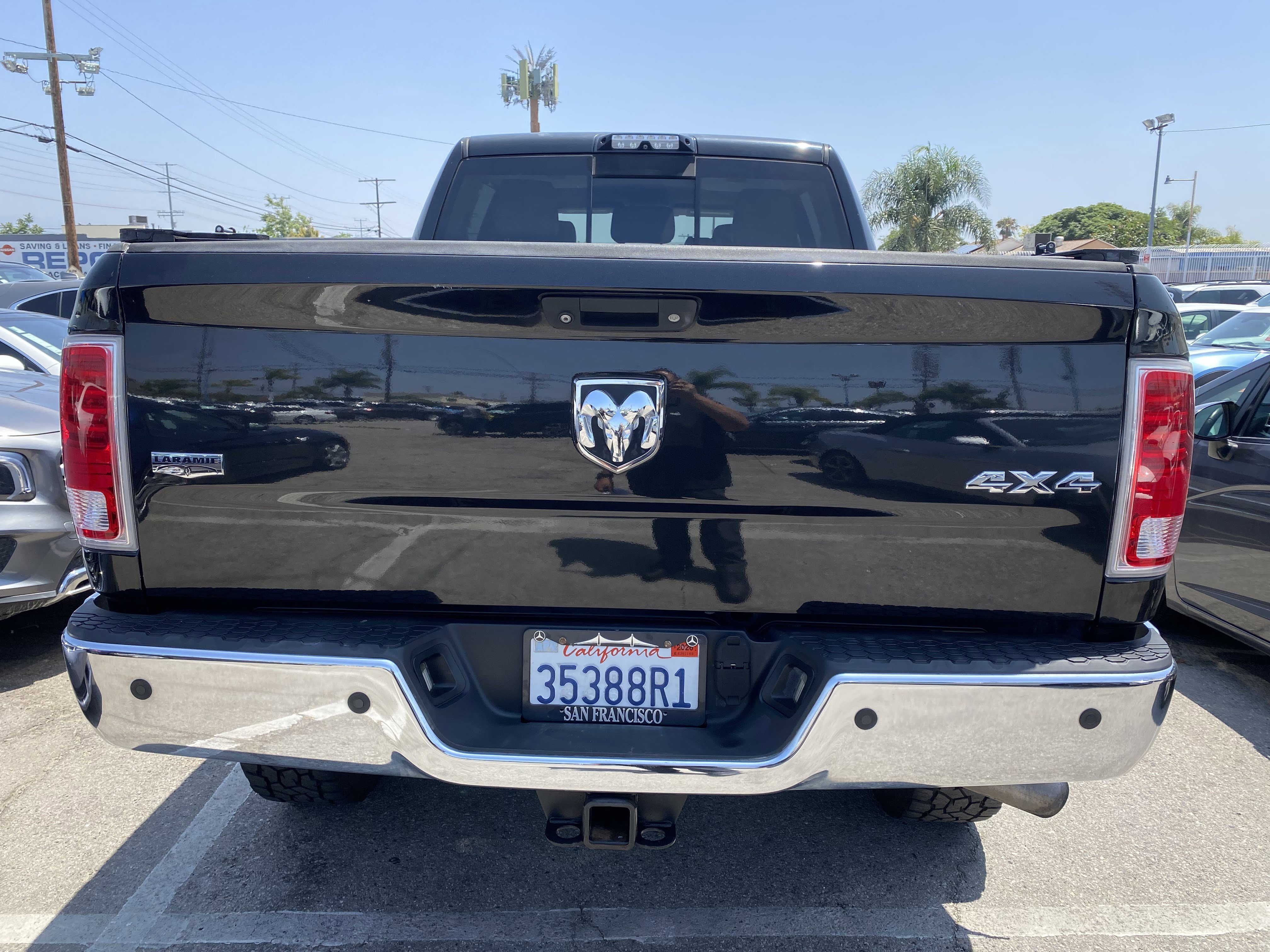 Used 2015 RAM 2500 Laramie w/ Protection Group AWD/4WD image 9