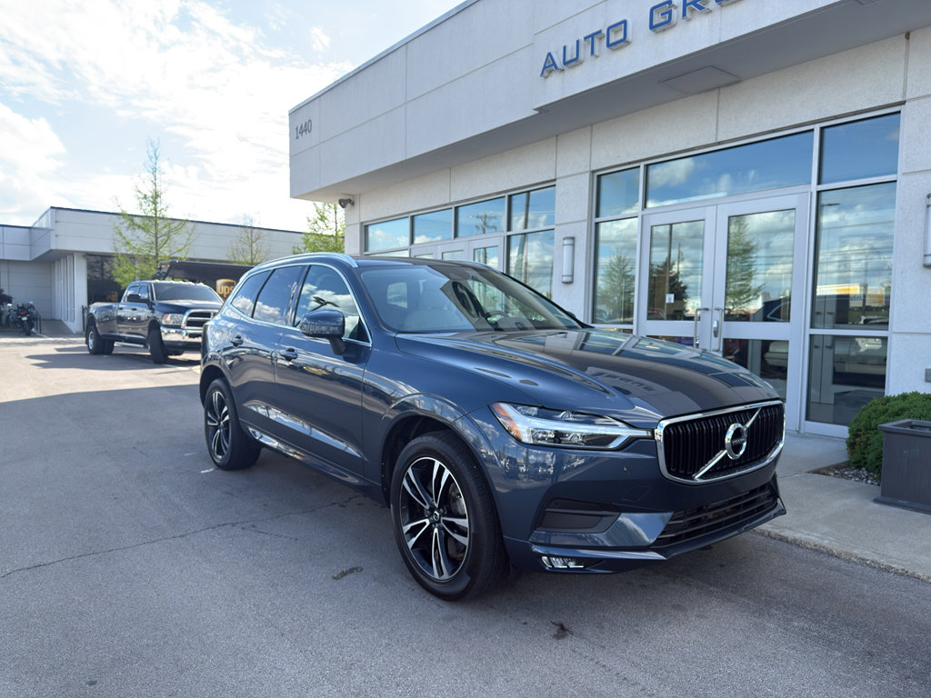 Used 2021 Volvo XC60 T6 Momentum w/ Protection Package Premier image 1
