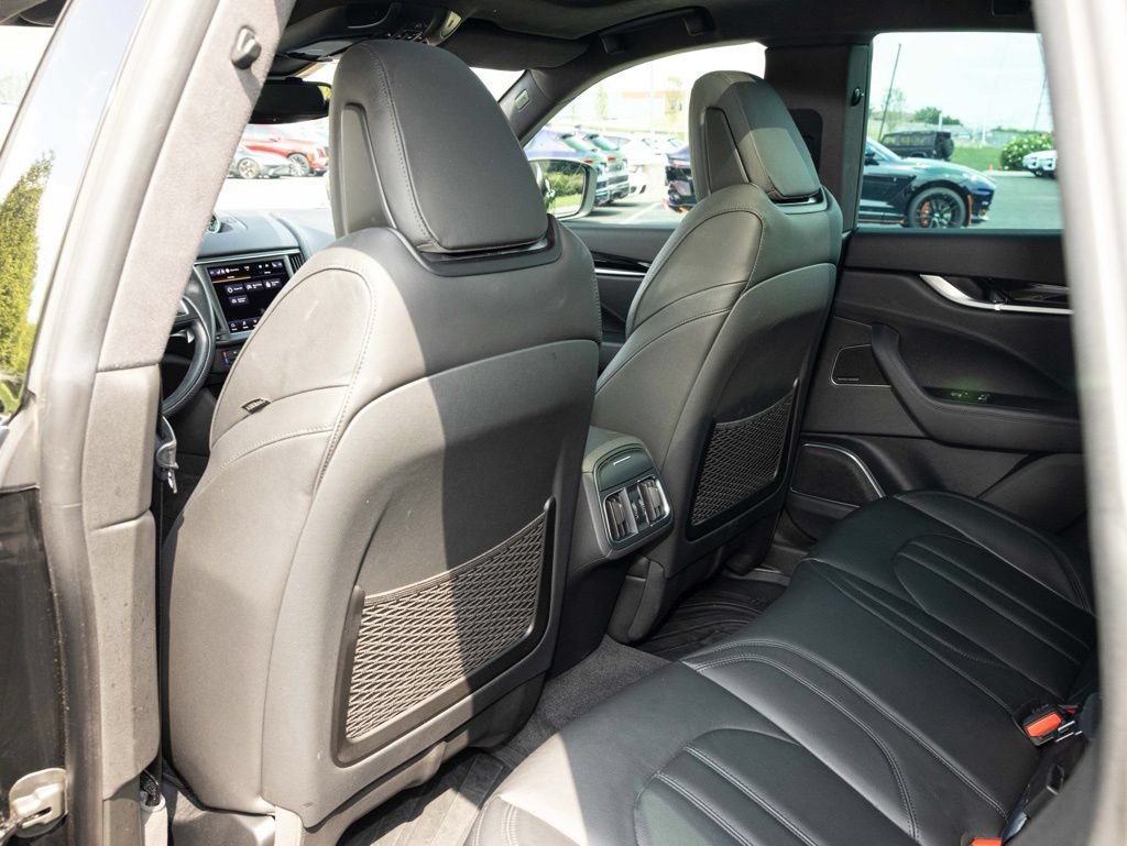 Used 2021 Maserati Levante GranSport AWD/4WD image 46