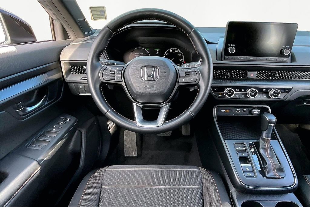 Certified 2025 Honda CR-V Sport image 8